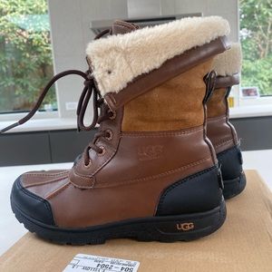 Ugg winter boots